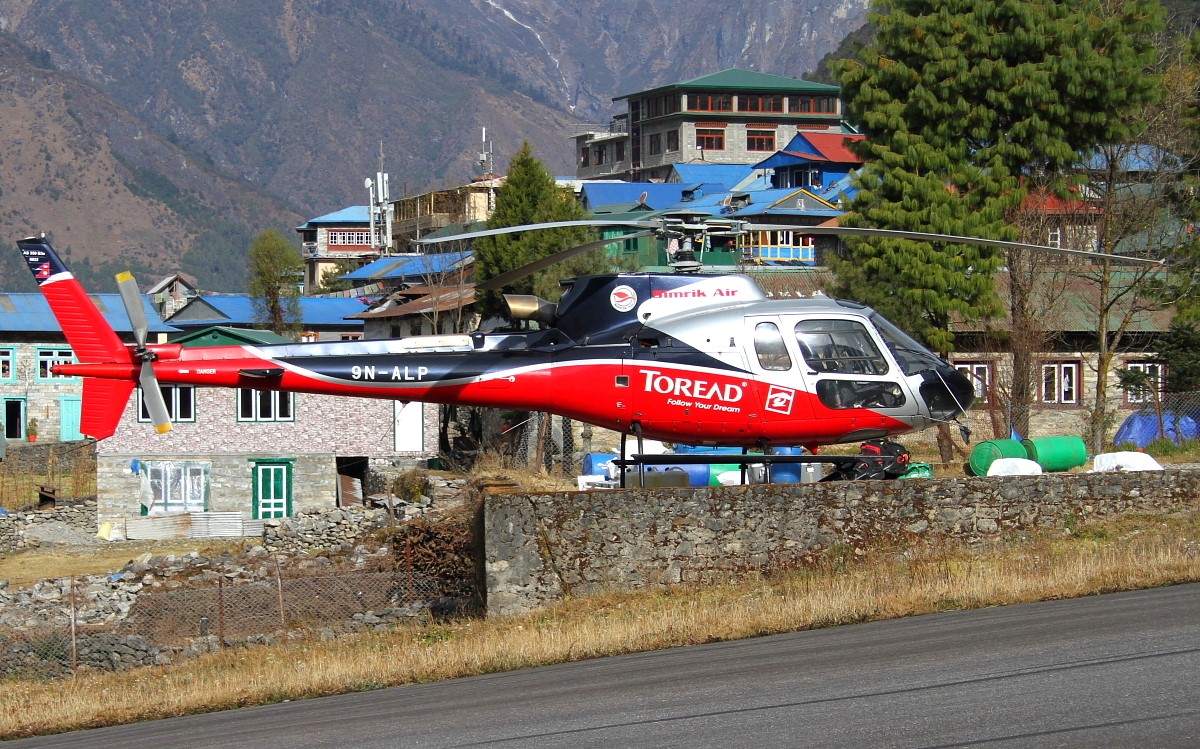 helicopter safety in nepal