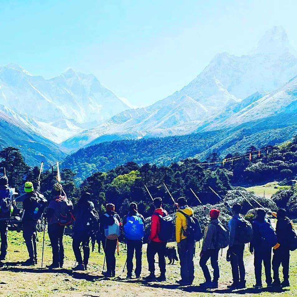 Helicopter Evacuation From Everest Base Camp: Costs And Considerations