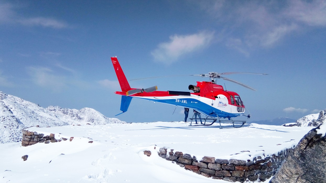 Lukla To Lobuche Helicopter Ride