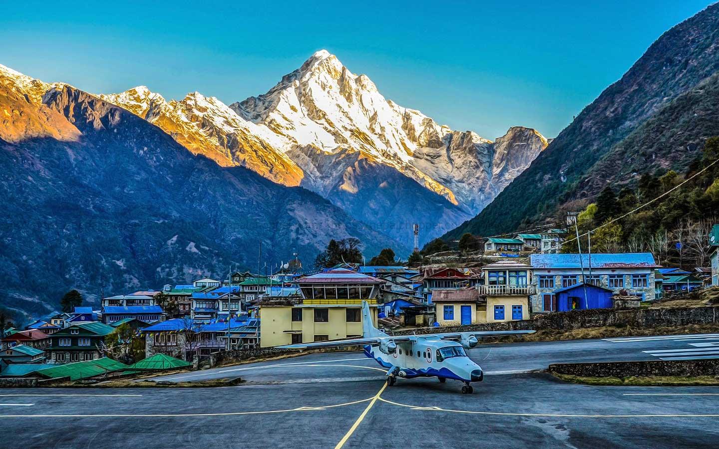 Ramechap to Lukla Helicopter Flight